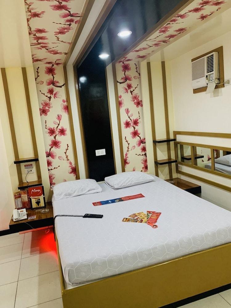 Hotel Sogo Tarlac Exterior foto